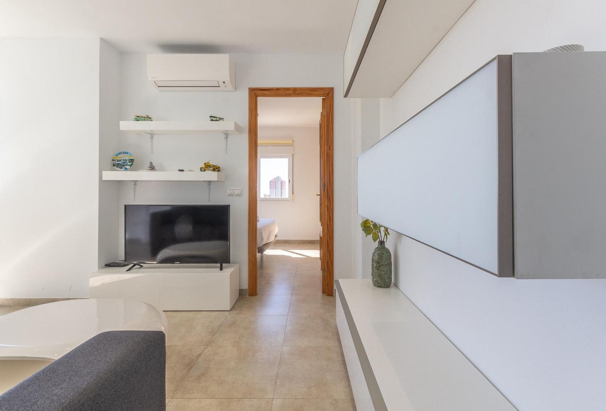 Amazing Views 2br - Pool - Parking Apartment Benidorm